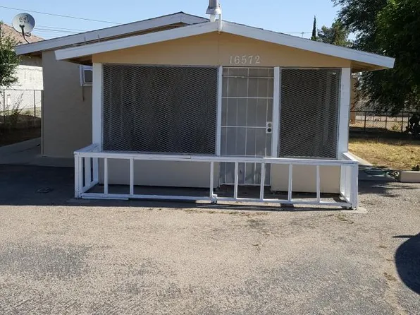 16572 Live Oak St APT C, Hesperia, CA 92345