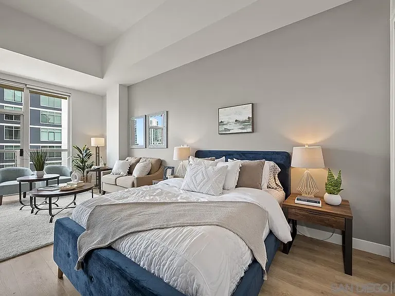 350 W Ash St #1006 — Photo 15