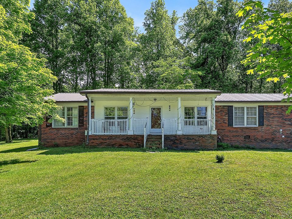1st image of 417 Margaret Cir