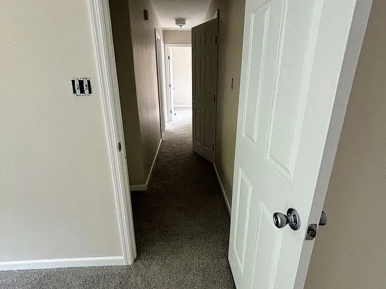 5 Firethorn Ct — Photo 8