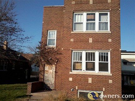 1st image of 1312 E Columbus Dr