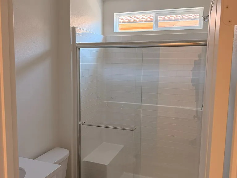 Downstairs full bathroom