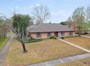 2320 Lancelot Dr, Baton Rouge, LA 70816