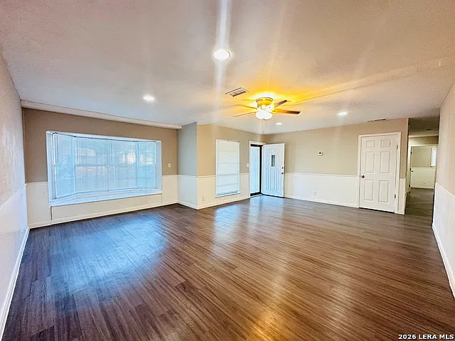 5 bed, 3.0 bath, 1772 sqft, $1,757 — Photo 3