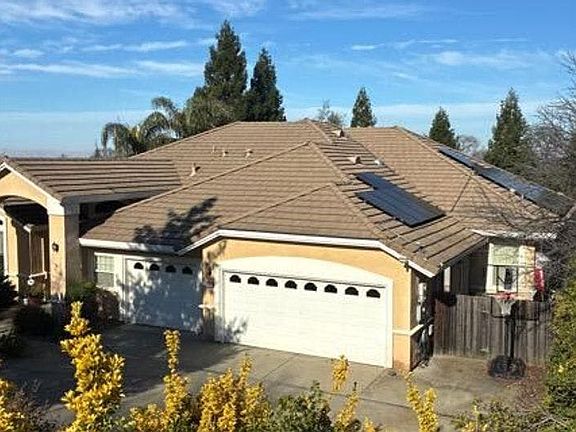 2nd image of 3537 Foxmore Ln