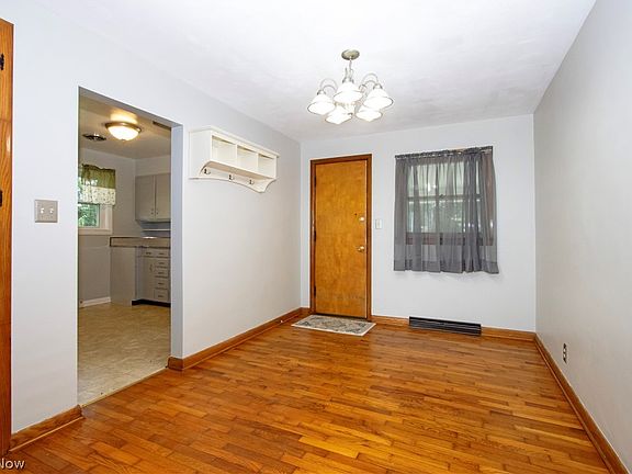 4th image of 10998 N Mount Eaton Rd