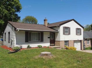 251 E Allouez Ave, Green Bay, WI 54301