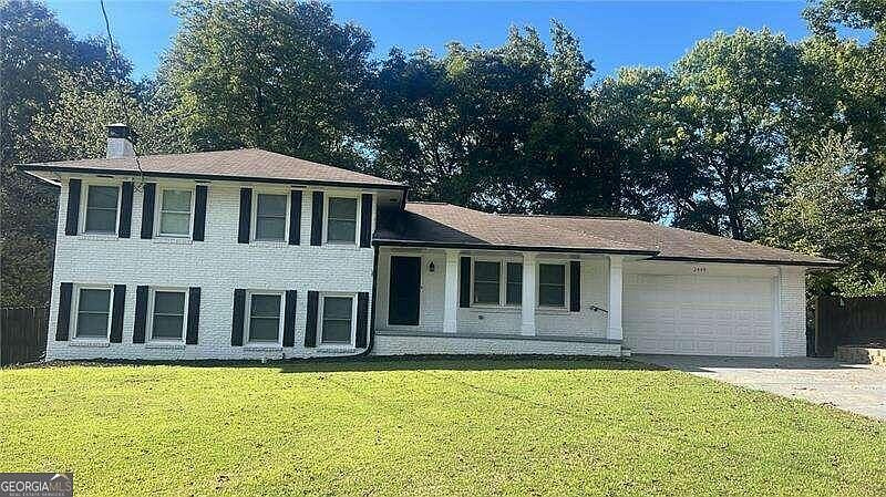 1st image of 2409 Powers Ferry Dr SE
