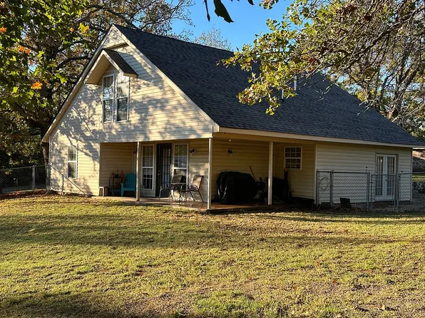 21148 S Forrest Dr, Tahlequah, OK 74464