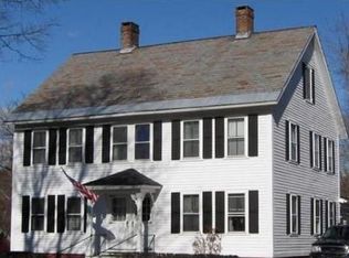 16 Pine St, Haydenville, MA 01039