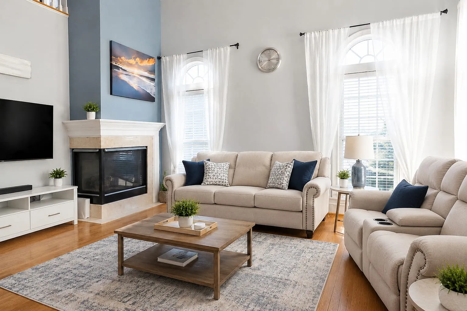 3 bed, 2.5 bath, 2100 sqft, $2,600 — Photo 4