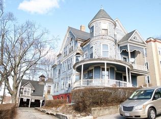 11 Orne St, Worcester, MA 01605