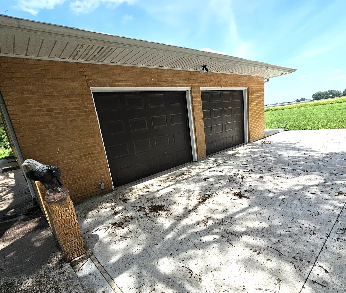 Building Photo - 1740 E 1500th Rd