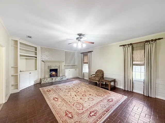 5 bed, 4.5 bath, 3221 sqft, $3,850 — Photo 4
