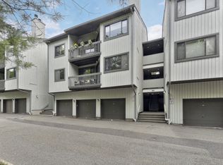 124 Magnolia Rd #5, Ramsey, NJ 07446