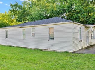 7123 W 84th St, Burbank, IL