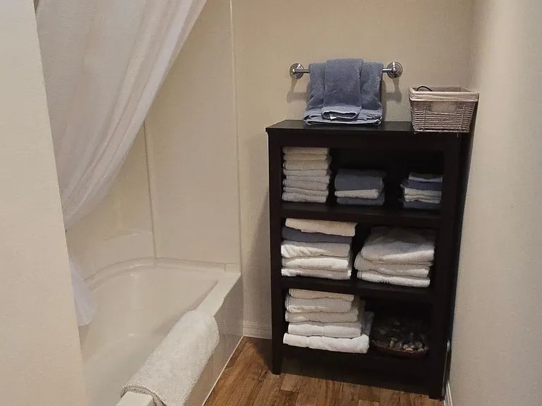 2280 Biscayne Ave — Photo 14