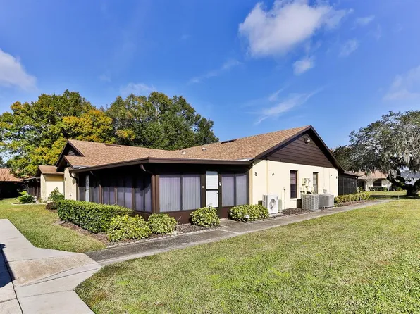 8 Kendra Ct, Winter Haven, FL 33880