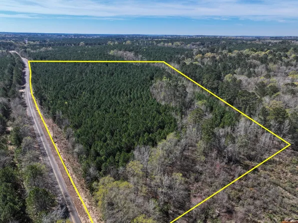 8 United Gas Rd #1, Rodessa, LA 71069