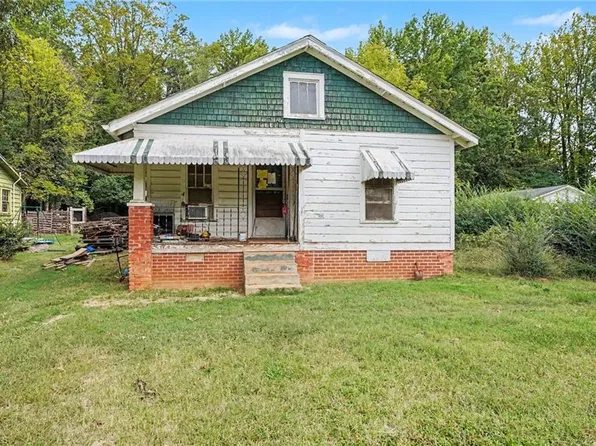 3713 Herbin St, Greensboro, NC 27407