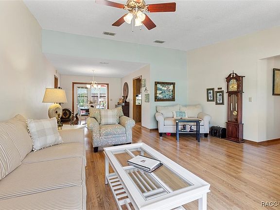 5th image of 8830 N Amboy Dr