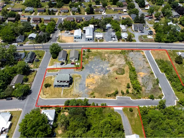 919 Collicello St, Harrisonburg, VA 22802