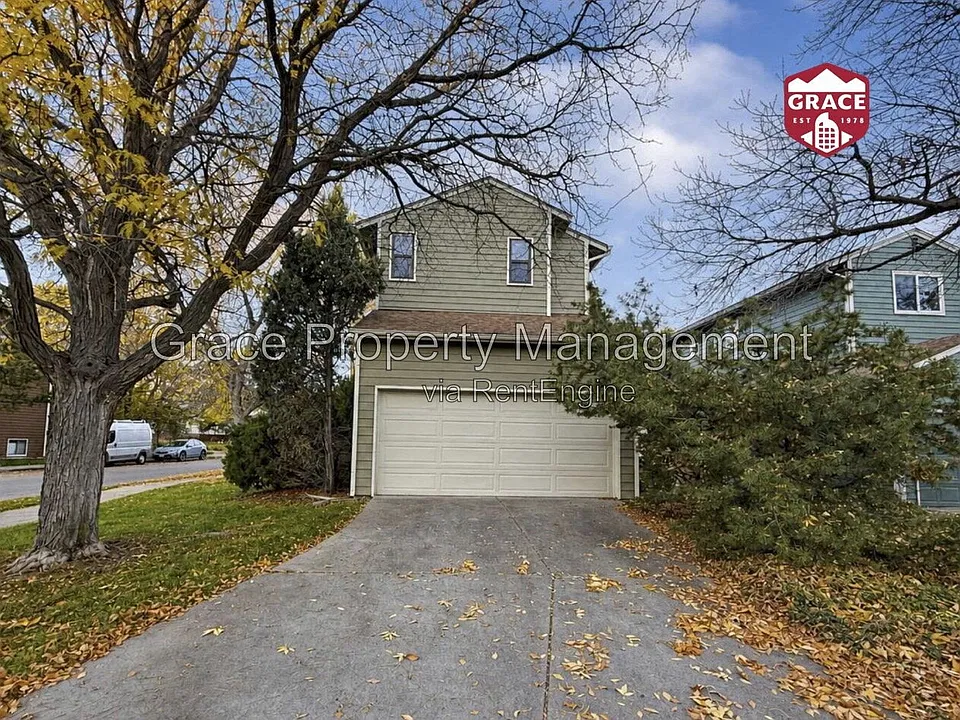 105 Huron Ct