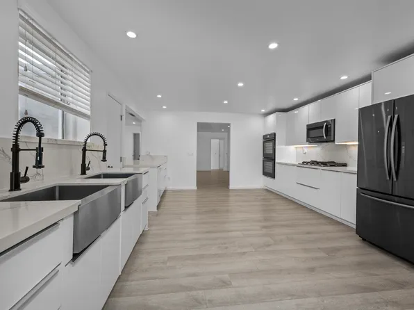 6218 Pontiac St, San Diego, CA 92115