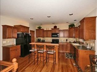 3006 N Red Fox Cir, Wichita, KS 67205