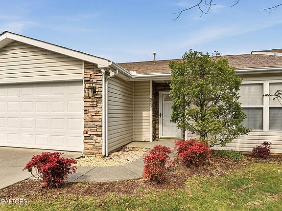2nd image of 10005 Villa Ridge Way