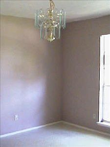 4th image of 5804 Redwood Ln