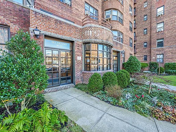 3rd image of 98-120 Queens Blvd #4L
