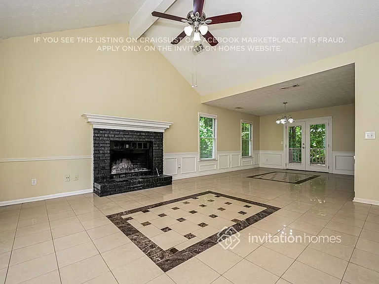 1099 Plantation Blvd SE — Photo 4