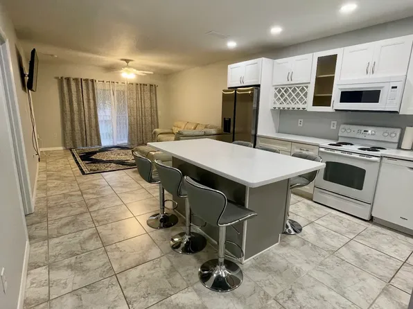 940 15th St, Daytona Beach, FL