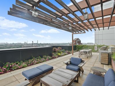 100 Lovejoy Wharf UNIT 6N, Boston, MA, 02114
