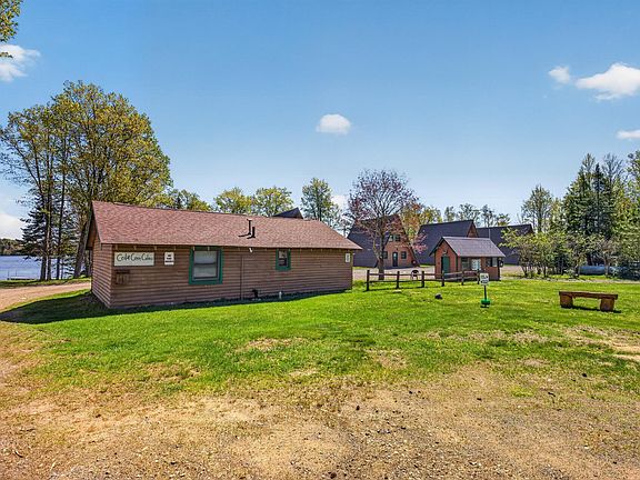 4th image of 2964 N Hiawatha Rd #1