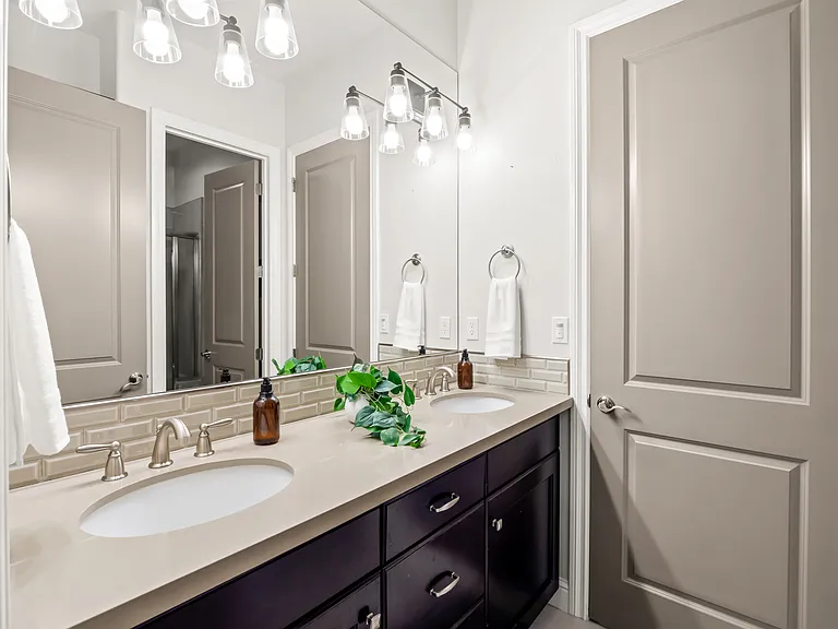 11865 N Ridgeway Dr — Photo 25
