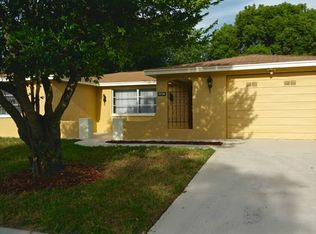 9726 Mark Twain Ln, Port Richey, FL 34668