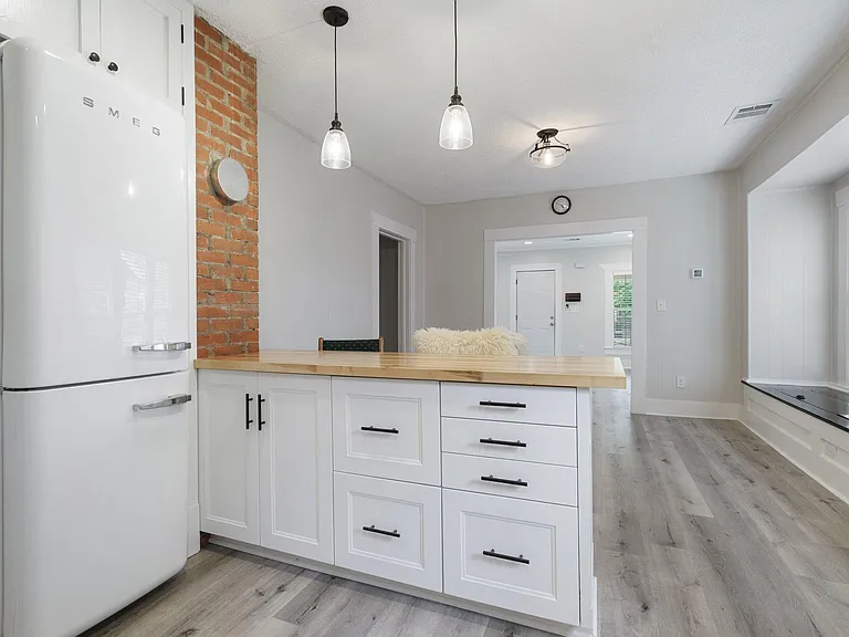 3818 Kennon St — Photo 12