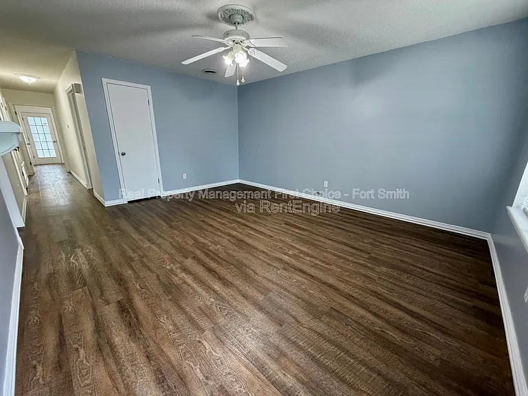 3 Cowden Ct — Photo 5