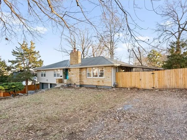 611 E 90th St, Kansas City, MO 64131