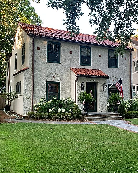 2nd image of 2260 Princeton Ave