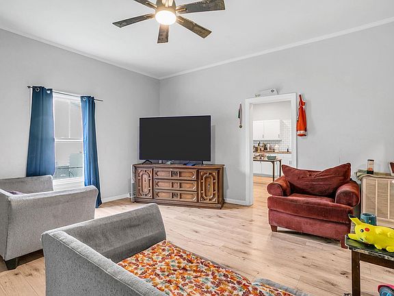 5th image of 6 Webb St