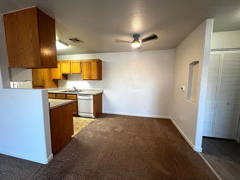 4730 E Craig Rd #2104 — Photo 2