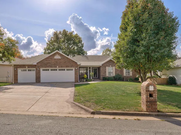 3660 E Bowman Street, Springfield, MO 65809