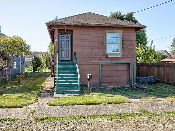 2nd image of 1017 W Marion