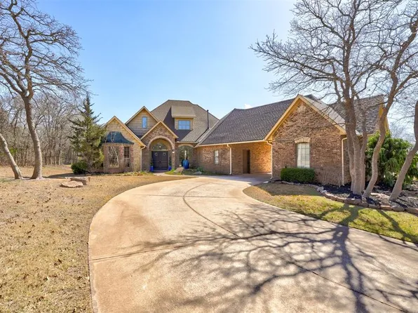 2000 Maria Cir, Edmond, OK 73034
