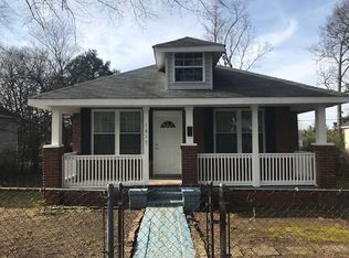 1813 Brewton Dr, Charlotte, NC 28206