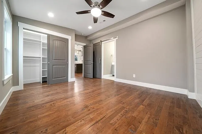 51 Green St — Photo 17