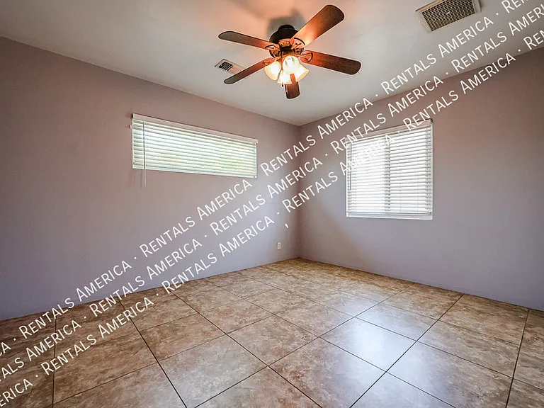 160 S Hibbert #1 — Photo 11